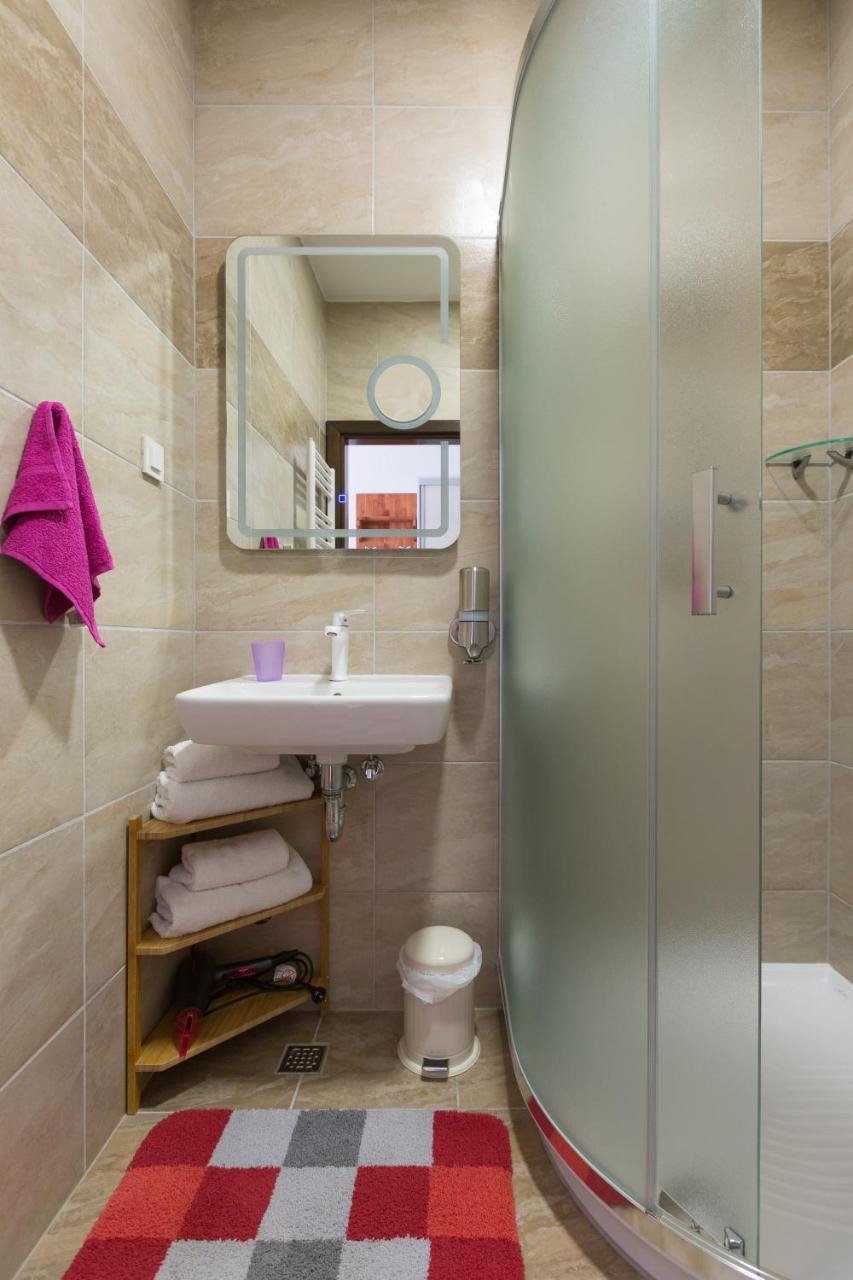 Palace Apartments By Zgrent Zagreb Ngoại thất bức ảnh