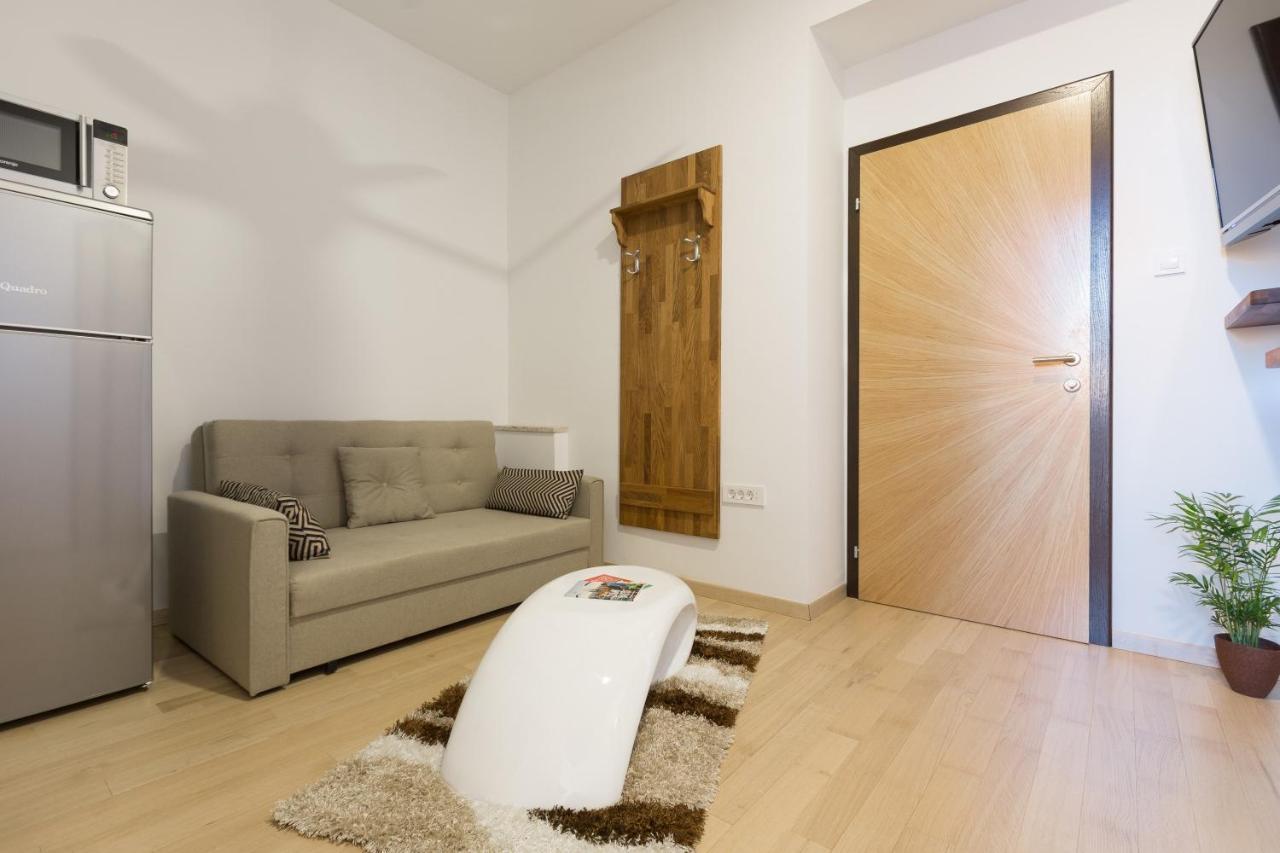 Palace Apartments By Zgrent Zagreb Ngoại thất bức ảnh