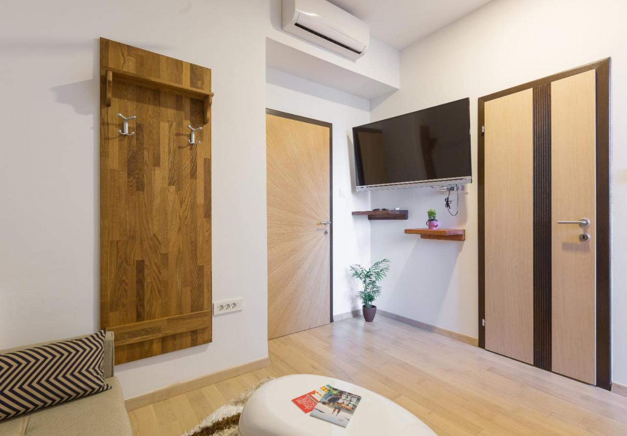 Palace Apartments By Zgrent Zagreb Ngoại thất bức ảnh