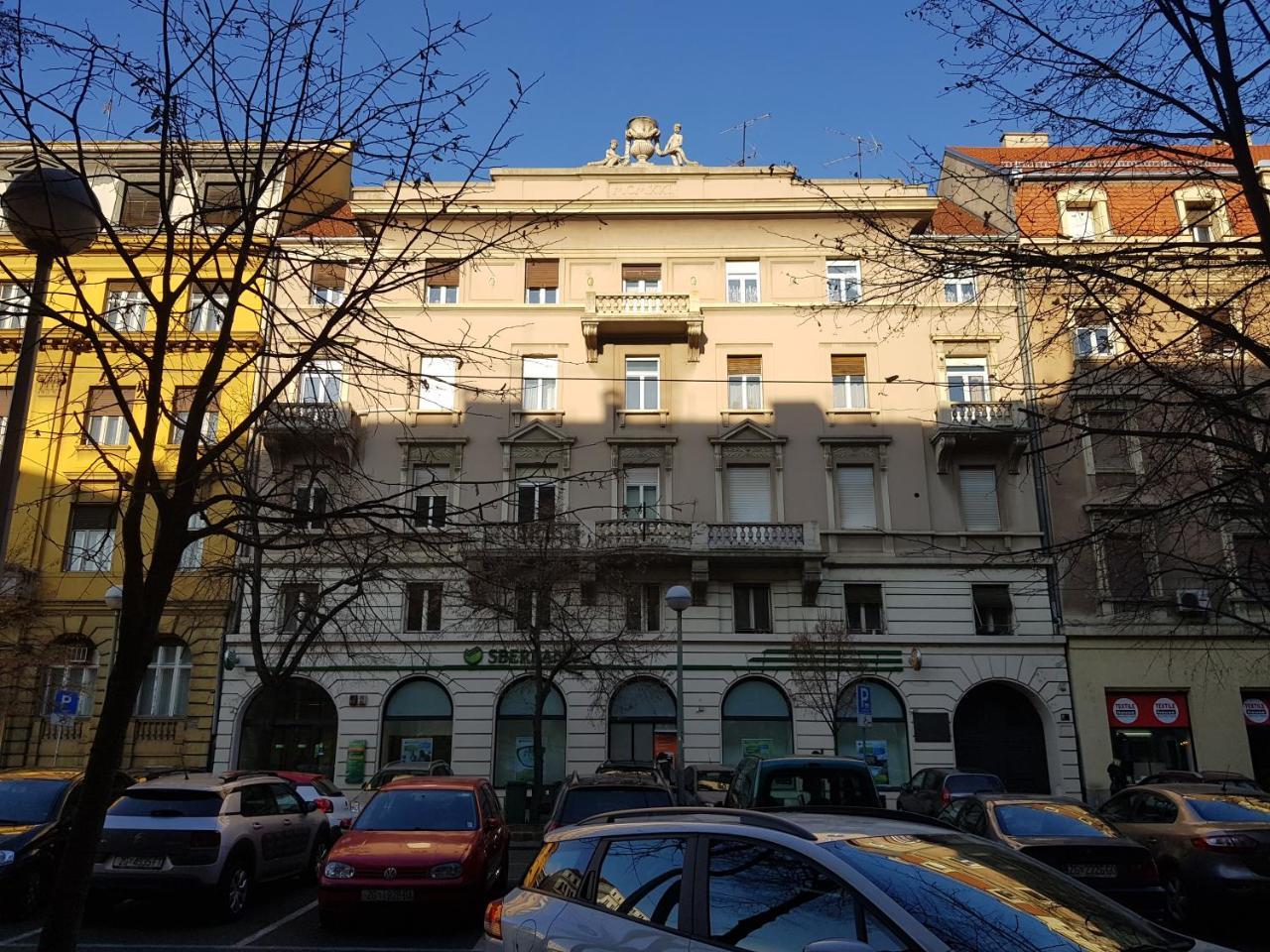 Palace Apartments By Zgrent Zagreb Ngoại thất bức ảnh